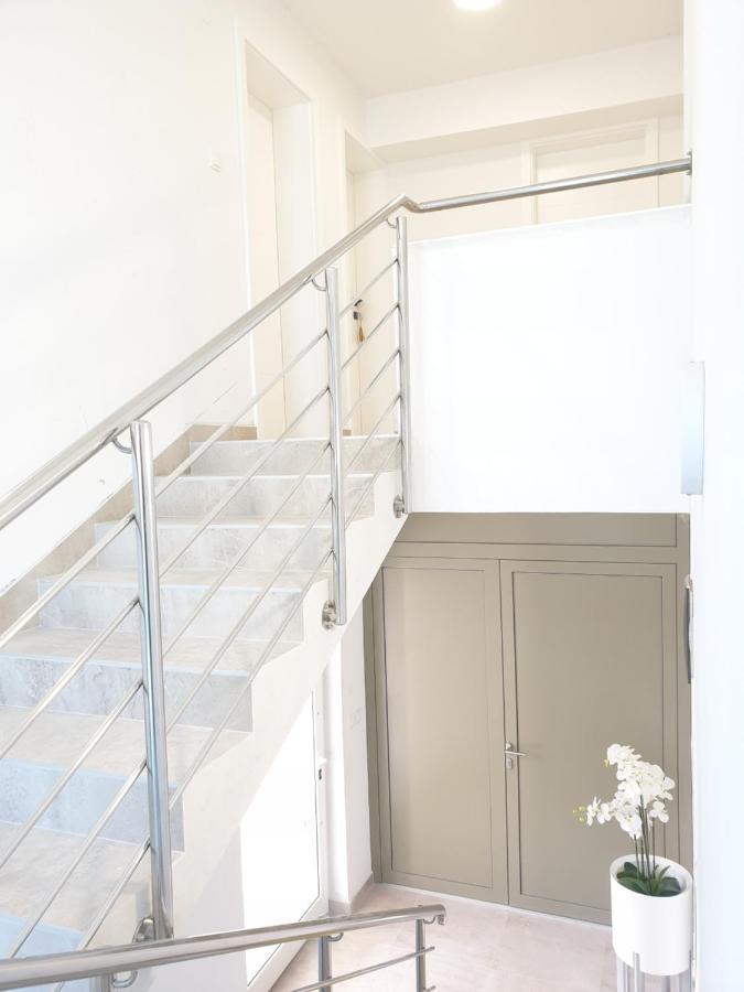 Lalic Gallery Villa Бибинье Экстерьер фото
