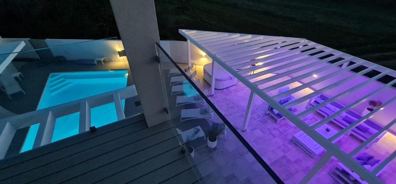 Lalic Gallery Villa Бибинье Экстерьер фото