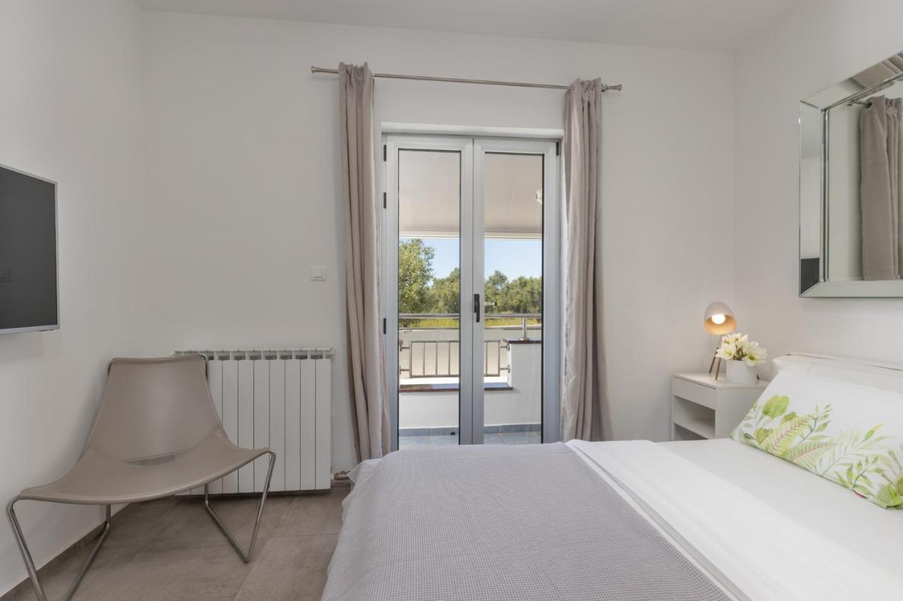 Lalic Gallery Villa Бибинье Экстерьер фото